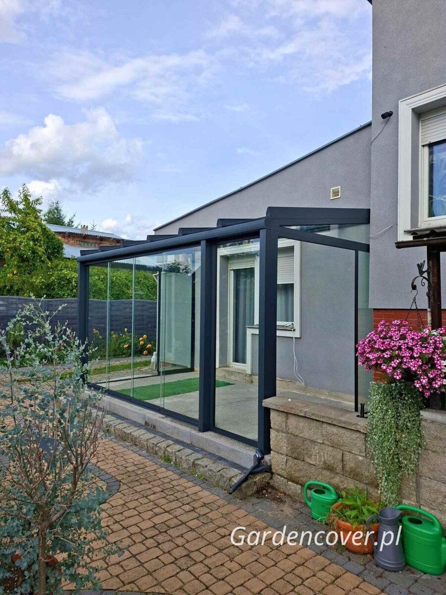 Ukryty system odwodnienia w słupach zabudowa tarasu Kalisz