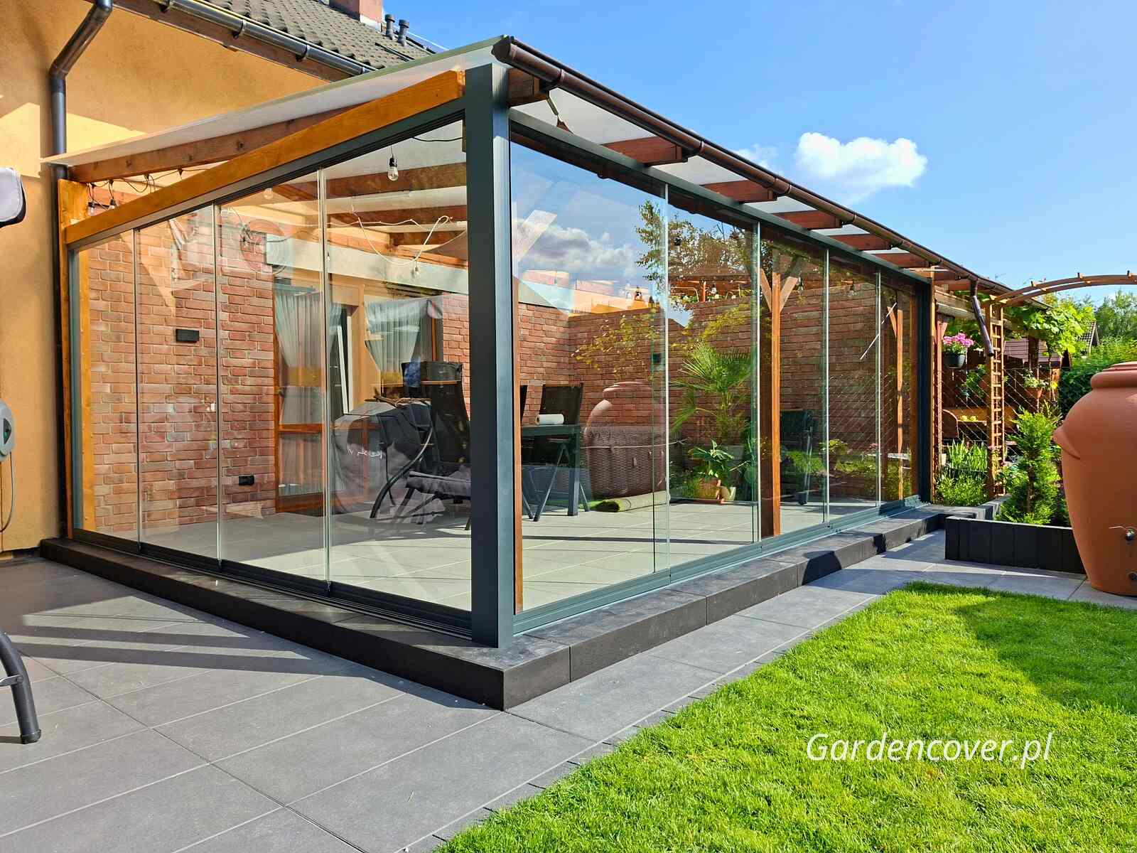 Taras z szybami przesuwnymi Kalisz zabudowa w kształcie litery L